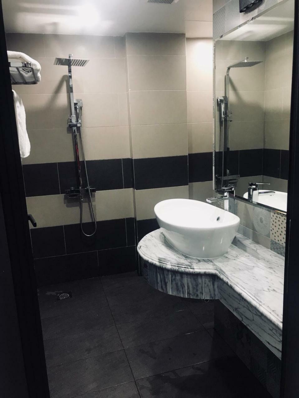 Kim Hotel Hanoi Esterno foto